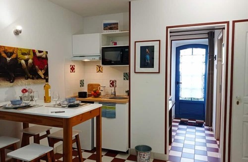 Bouffere House | 40 minutes from Le PUY DU FOU Gîte with swimming pool and private garden