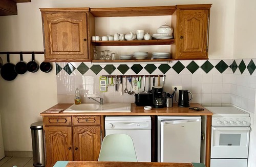 Villeneuve-sur-Lot House | Gites 2 rooms for 4 people, with swimming pool