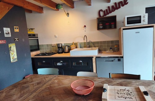 Montrevault-sur-Evre House | Two gîtes in the countryside for 25 people: indoor swimming pool and play areas