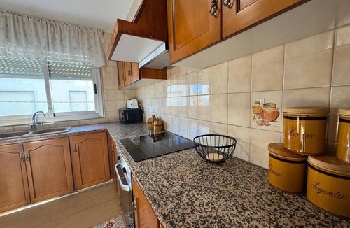 Tivenys House | Holiday Home 'Pisto' with Mountain Views, Wi-Fi, and Air Conditioning