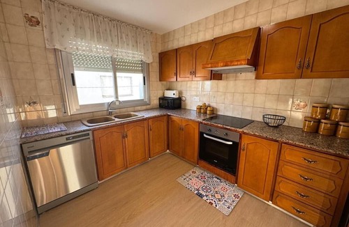 Tivenys House | Holiday Home 'Pisto' with Mountain Views, Wi-Fi, and Air Conditioning