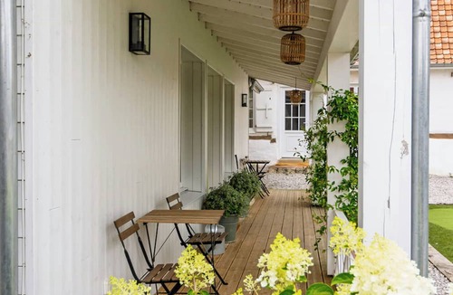 Aix-en-Issart House | 18th-century barn near Montreuil