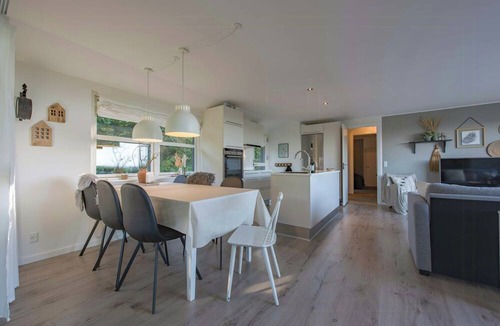 Hojslev House | Panoramic view and terrace in charming home