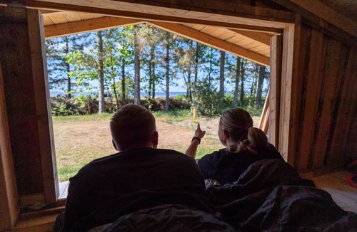 Hvalpsund Cabin | Shelter for up to 5 people