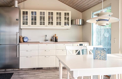 Oure House | Gorgeous home in Oure with WiFi