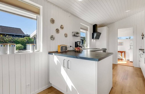 Ronde House | "Carlie" - 400m from the sea by Interhome