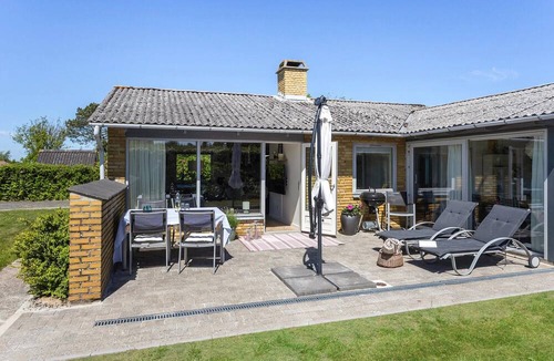 Skastrup Strand House | 2 bedroom lovely home in Bogense