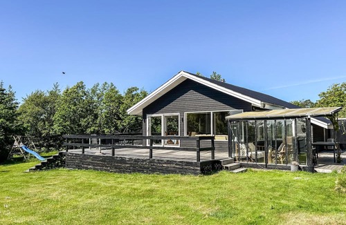 Lihme House | Nice home in Spøttrup with house a panoramic view