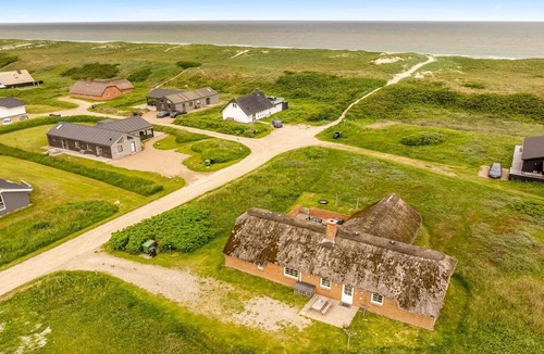 Vrist Strand House | "Hildegard" - 50m from the sea by Interhome