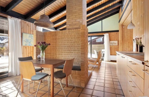 Saksild Strand House | Charming 70s retreat near beach and peaceful vibe