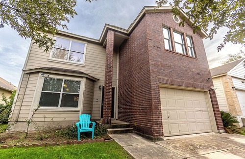 West San Antonio Apartment | Spacious Family Retreat Near Lackland AFB