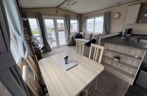 Dogdyke House | PLEASE DO NOT USE!