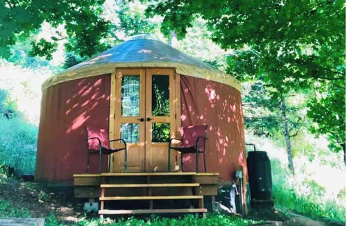 Powellhurst-Gilbert House | Meadow Yurt on Farm with panoramic views