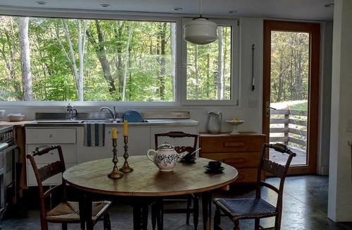 Tivoli House | Modern House, Wild Gardens, Peaceful Creeks - E 1