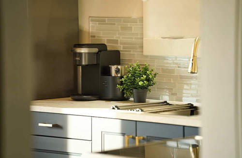 Canterbury Cottage | Skiff Lake Haven, Where memories are made!