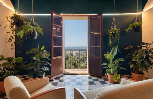 Tordera Apartment | Room 'Habitacion 2' with Sea View, Shared Terrace and Wi-Fi