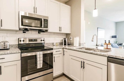Fort Myers Apartment | Vantage 2BD 8 - Two Bedroom Apartment, Sleeps 4