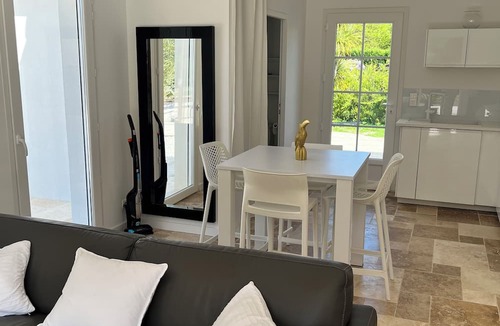 Saint-Vivien-de-Medoc House | Comfortable self-catering cottage