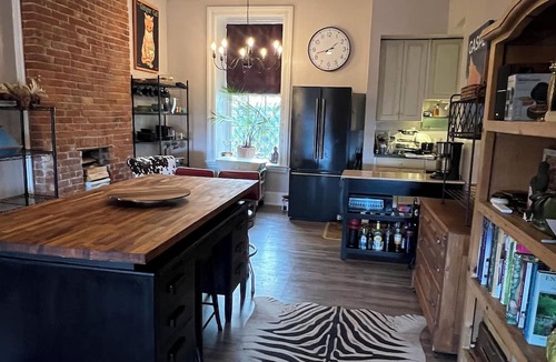 Town of Hounsfield House | Charming 2BR Bayside Townhome, patio, WiFi, in beautiful Sackets Harbor