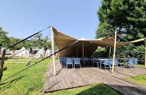 Novalaise Cabin | 3-person caravan