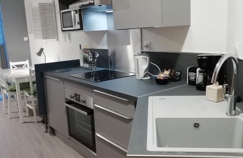 Bezu-le-Guery Apartment | Pleasant studio close to vineyards, fields and woods, very well situated for touring.