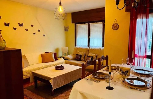Vinuesa House | Homerez - Charming House in Vinuesa with Garden View