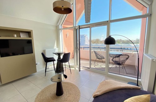 Glacis-Victoire Apartment | La Suite Design Malo les bains Dunkerque plage, Terrace, Wifi, Netflix