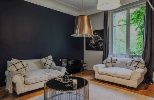 Neuilly-sur-Seine Apartment | Mansion with swimming pool - 5BD/10P - Neuilly