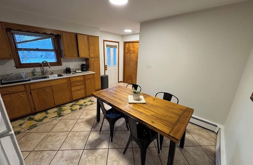 Urbana House | Charming Nook in Urbana