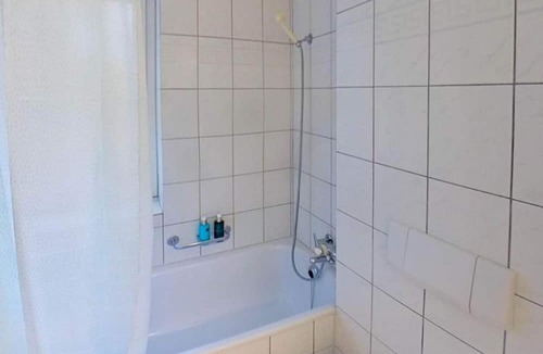 Seebach Apartment | Practical 2-Bed Apartment Near Seebach