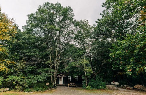 Columbia Cabin | Cabin, 16 Bunks, Kitchen, Bathroom
