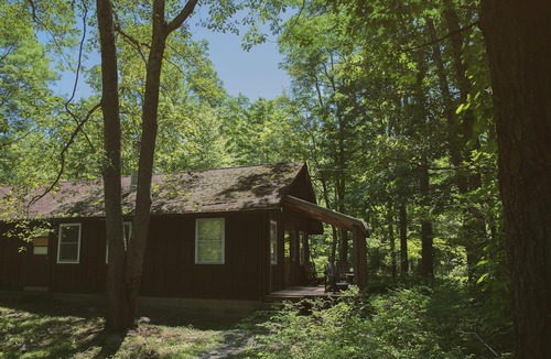 Columbia Cabin | Cabin, 16 Bunks, Kitchen, Bathroom