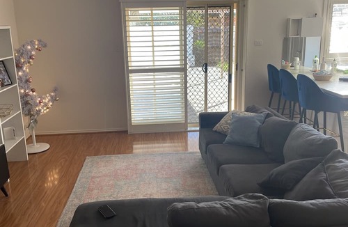 Coburg House | Coburg beauty