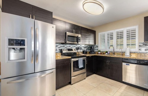 Glendale House | Private Oasis in Glendale