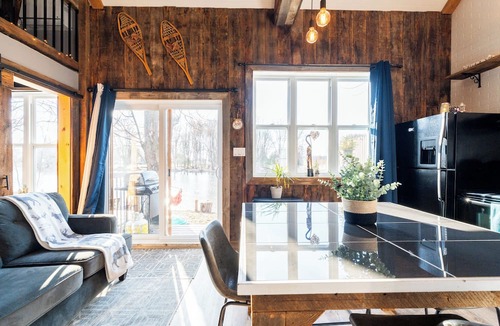 Pike River Cabin | Le Héron Eco-Rustic Chalet with Waterfront Terrace and Spa