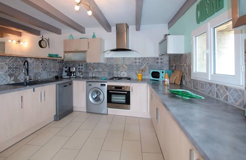 Pont-de-Labeaume House | Bastide Les Chataigners