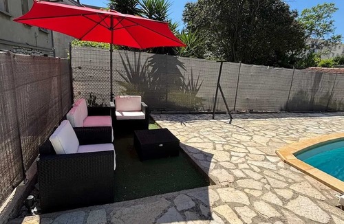 La Chamberte Villa | Homerez - Villa in Montpellier
