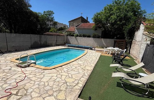 La Chamberte Villa | Homerez - Villa in Montpellier