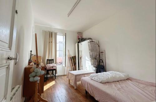 Cachan House | Cheap room next to train B, easily go to center Ville