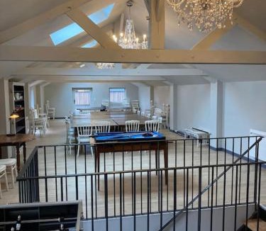 Sees House | Maison chaleureuse