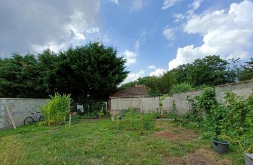 Maurepas House | Pavilion