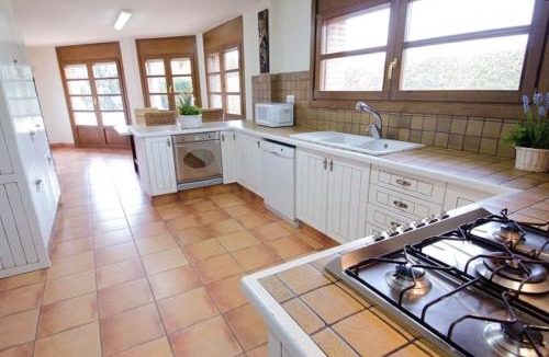 Sant Andreu de Llavaneres Ski Chalet | Villa Maresme