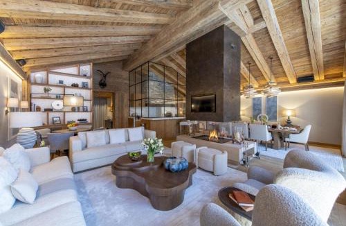 Davos-Platz Ski Chalet | Davos Chalet with Private SaunaJacuzzi