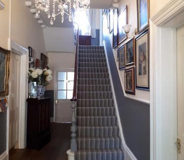 Canterbury Bed & Breakfast | canterbury lodge