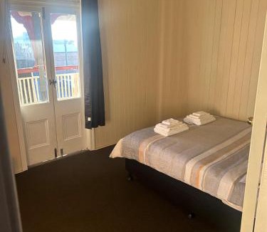 Gympie Hotel | Railway Hotel