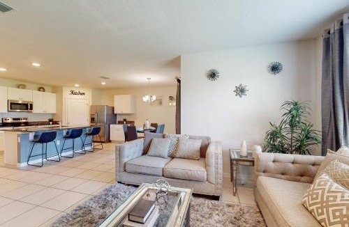 Meadow Woods House | Orlando Oasis