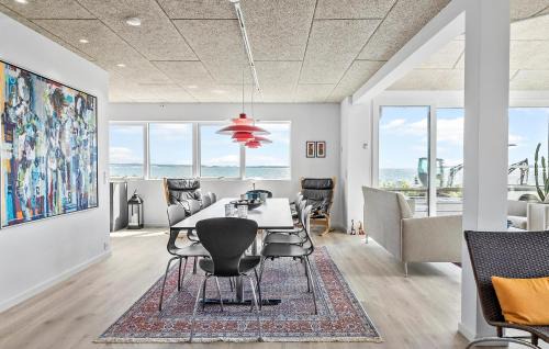 Egsmark Strand House | Beach Front Home In Ebeltoft With Sauna