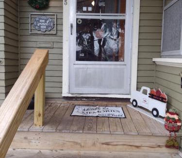 Lansing House | Old fashioned Crafted house