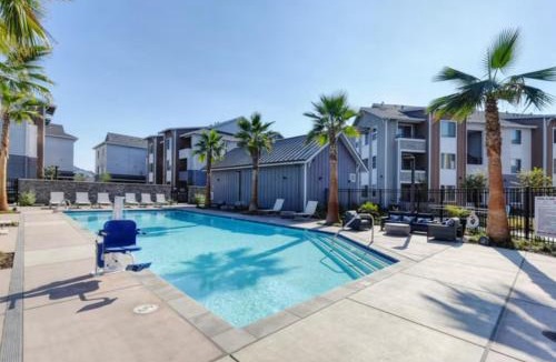 Tracy Apartment | Luxe Exquisite luxury apartment