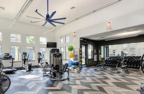 Tracy Apartment | Luxe Exquisite luxury apartment